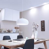 Philips E27 LED žiarovka rúrka 9,5W teplá biela